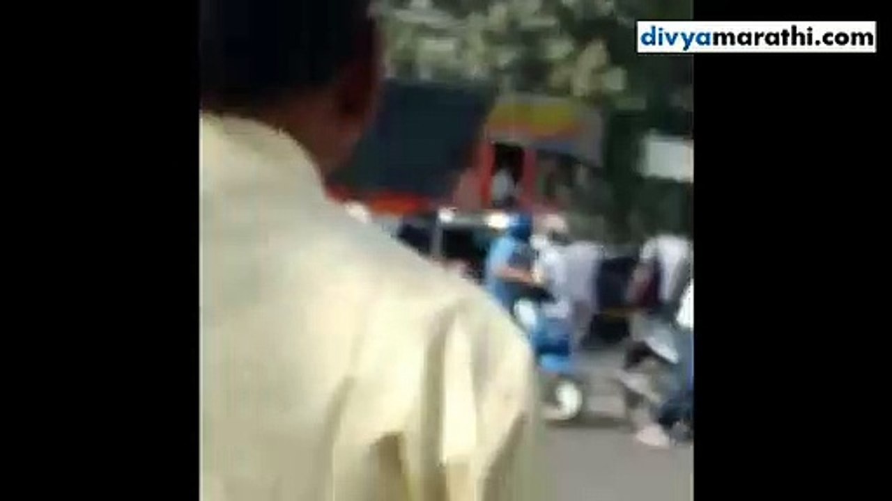 उड्डाण पुलावर गळफास घेण्याचा प्रयत्न, पोलिसांनी केली सुटका; कळवा येथील घटना