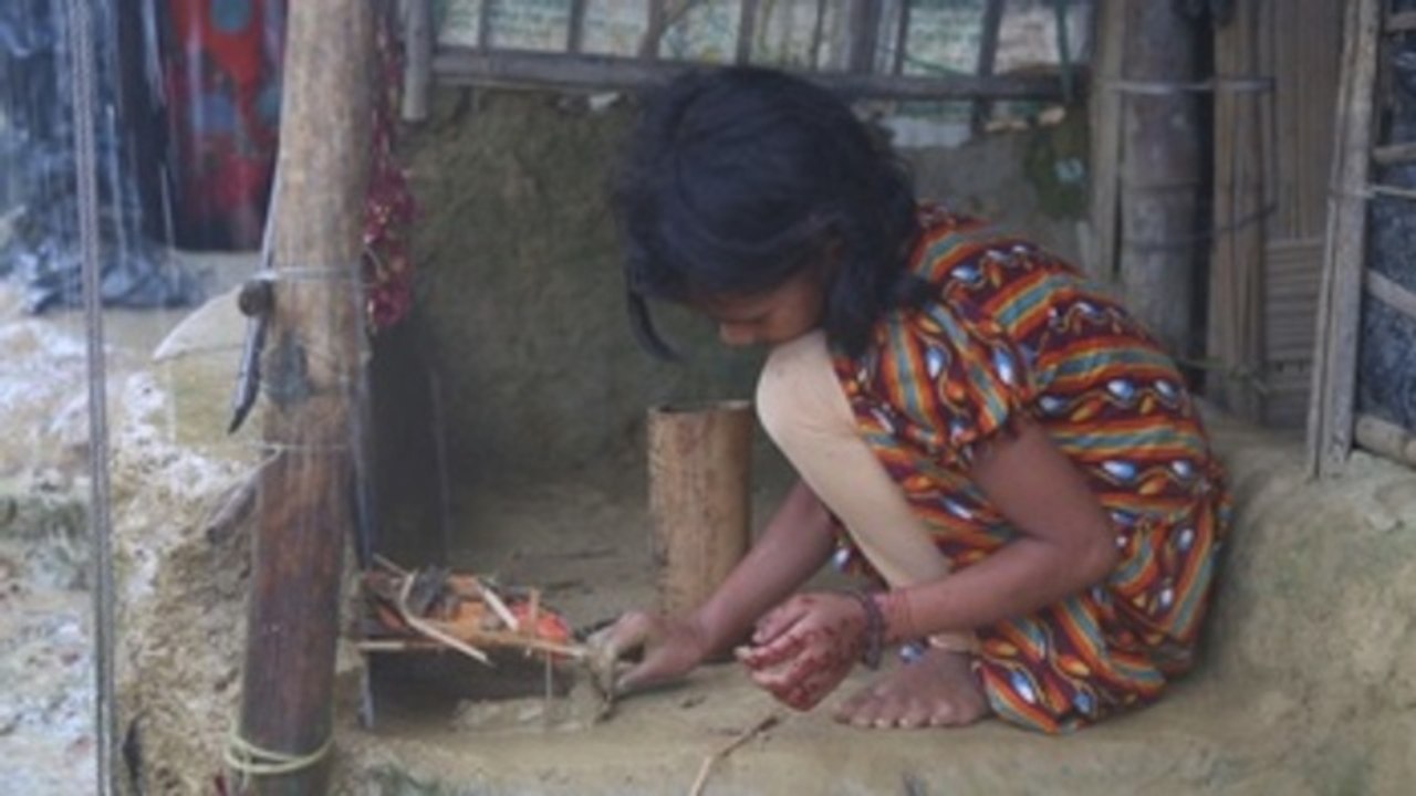 Bangladés niega escuelas oficiales a niños rohinyás refugiados, denuncia HRW