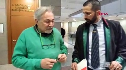 Cem Yılmaz'a dava açan Prof. Kural, kararı duyunca gözyaşlarını tutamadı