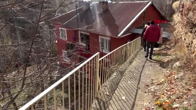 Bitlis'te okula gidemeyen 75 öğrenciye evde eğitim hizmeti