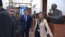 Pedro Sánchez entrando al Congreso de los Diputados