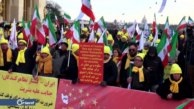 مظاهرة عند معبر السلامة الحدودي تطالب بتحرير المناطق التي تحتلها ميليشيا قسد