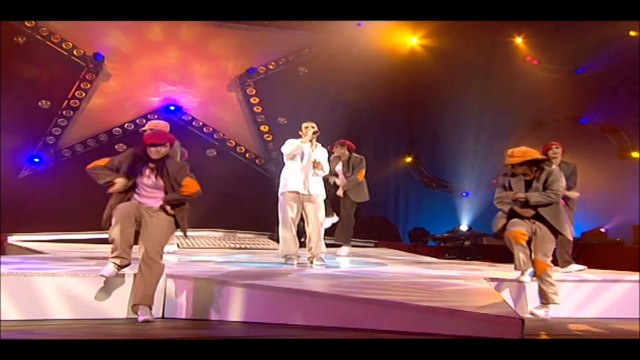 Star Academy — Au pays de mes rêves – (Djalil) | (Le spectacle musical de Star Academy – Enregistré au Forest National de Bruxelles le 21 mai 2002)