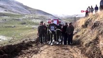 Bitlis şehit kurt, son yolculuğuna uğurlandı