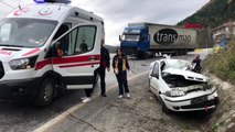 Kastamonu'da otomobil ve tır çarpıştı: 3 ölü, 2 yaralı