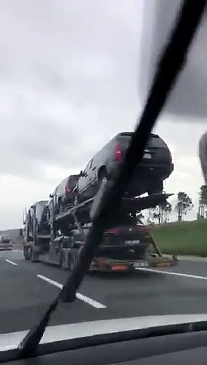 CHP'li vekiller paylaştı; sosyal medyada gündem oldu: Millet açlıktan intihar ediyor, şunların israfına bakar mısınız?