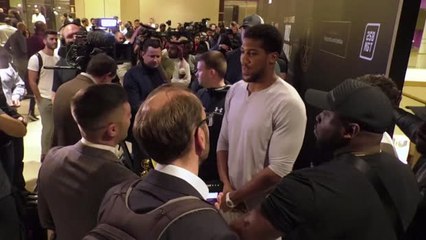 Joshua and Ruiz both promise victory on the dunes