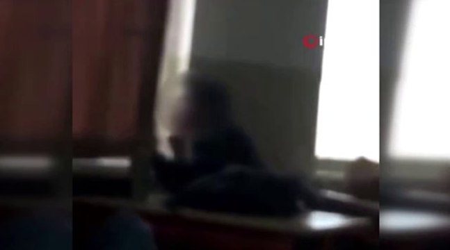 Sınıfta sigara içen öğrenciye tepki