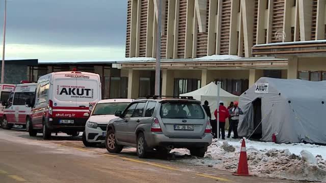 Uludağ'da yürüyüş yaparken kaybolan iki arkadaşı arama çalışmaları sürüyor - BURSA