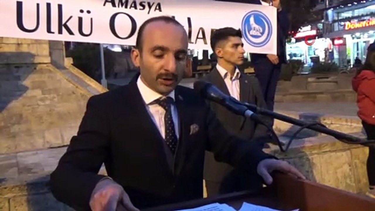 Bayrağa ve Şehitlere Saygı Yürüyüşü