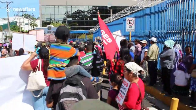 Disabled veterans march in El Salvador on International Day of Persons with Disabilities