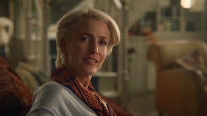 Gillian Anderson Talks 'Sex Education' and the Legacy of 'The X-Files'