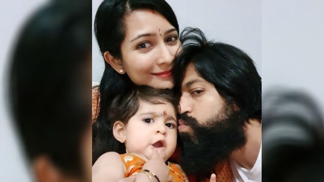 இணையத்தில் வைரலான கேஜிஎப் ஹீரோ யாஷ் மகள் புகைப்படம்