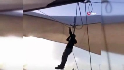 Kadıköy'de çadırla beraber uçan pazarcı o anları anlattı