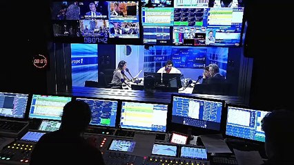 Sommet de l'Otan : la virilité selon Emmanuel Macron et Donald Trump