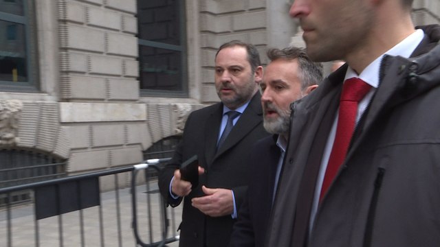 José Luis Ábalos se dirige a su reunión con ERC