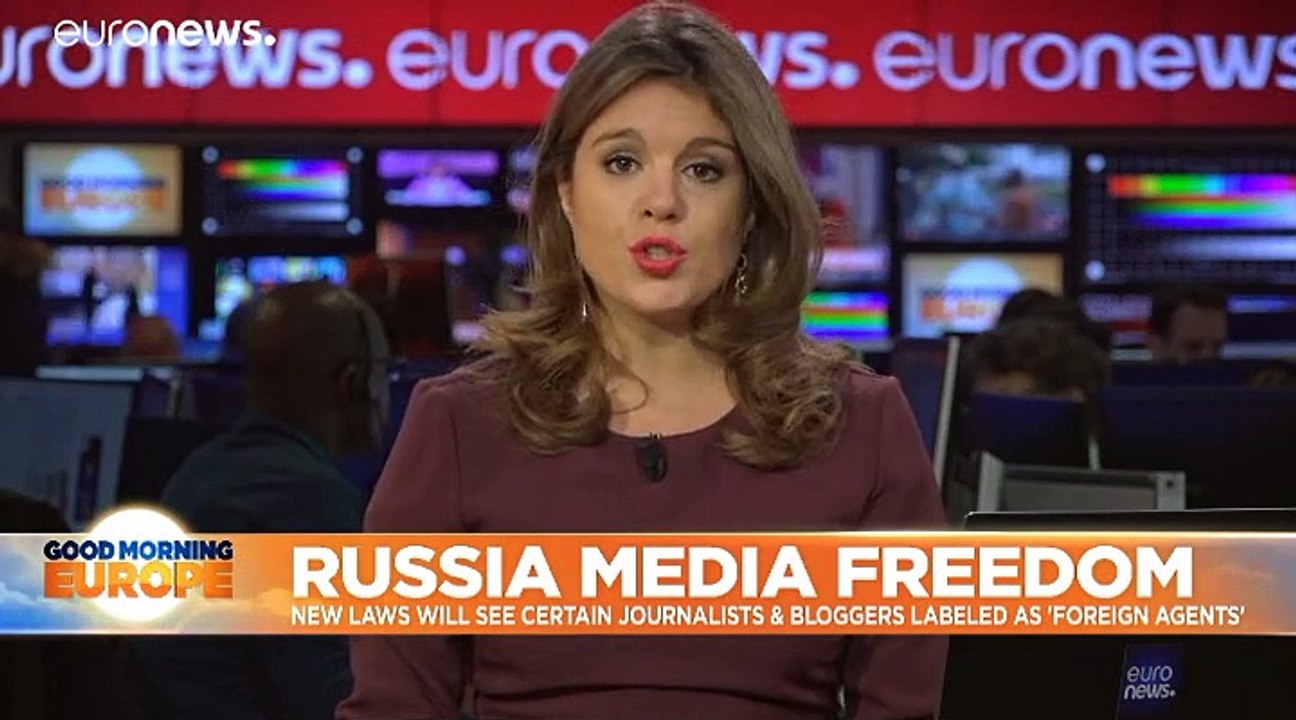 Russia Media Freedom: New laws label journalists & bloggers 'foreign agents'