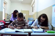 Yabancı gelinler Türkçe öğreniyor