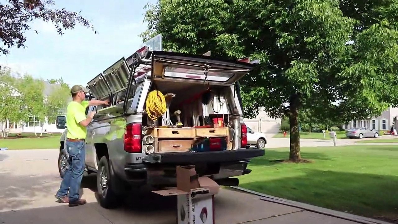 Modern Overhead Door | LiftMaster Opener