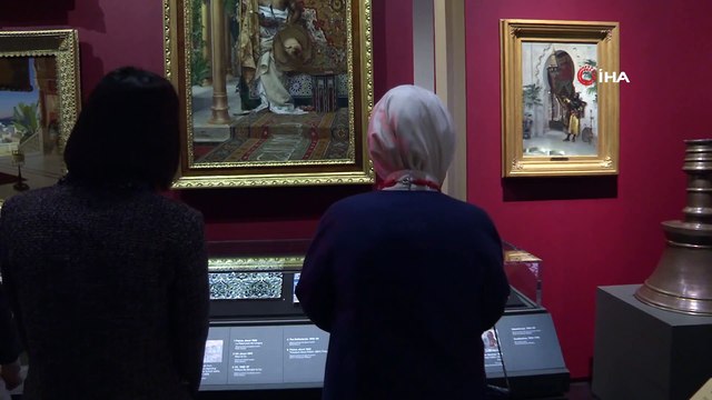 - Emine Erdoğan, British Museum'u gezdi