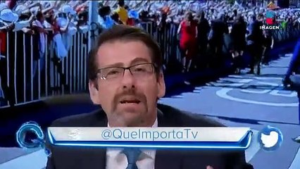 Señora confunde la bandera LGBT con la de Bolivia