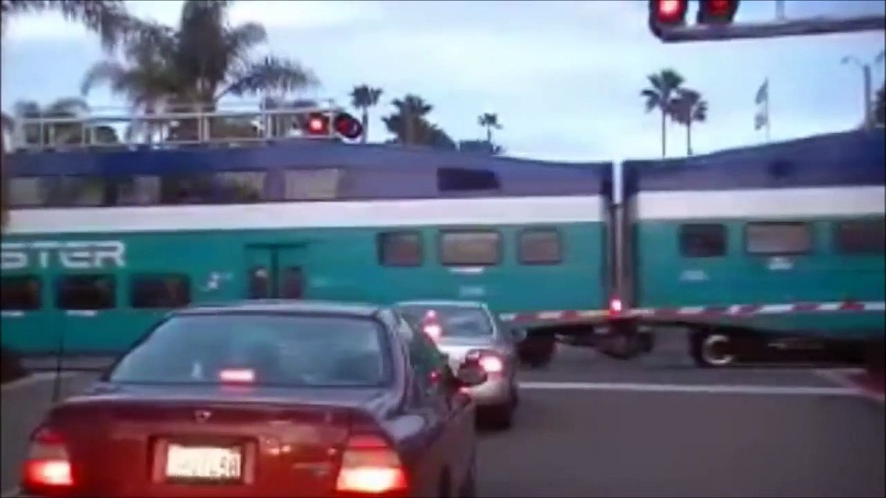 Railfanning Encinitas- Evening rush hour of Amtrak & Coaster 2-19-10