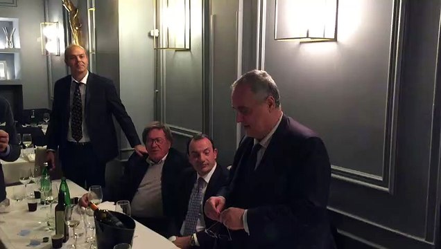 Lotito parla alla cena della Lotito and Friends