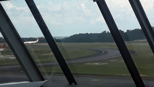 [SBEG Spotting]Boeing 737-800 PR-GGK vindo de Guarulhos pousa em Manaus