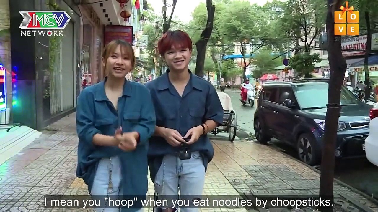 Lộ bằng chứng HẸN HÒ couple gà bông Việt Thi Winner mạnh dạn diện áo đôi ĐI ĂN mỳ cùng nhau 
