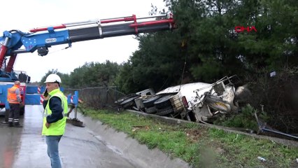 Hasdal’da beton mikseri askeri alana uçtu