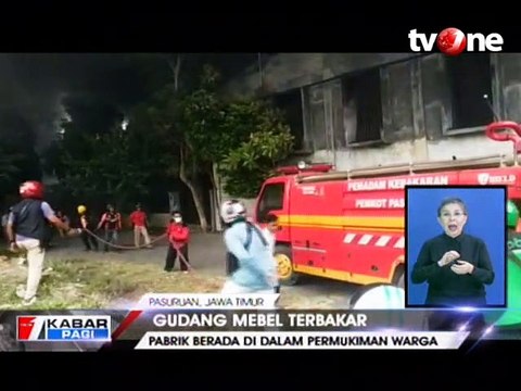 Gudang Mebel Terbakar, Tujuh Rumah dan Ruang SD Ikut Ludes
