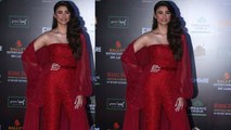Daisy Shah LOOKING FAB At 6th edition of Filmfare Glamours & Style Awards 2019