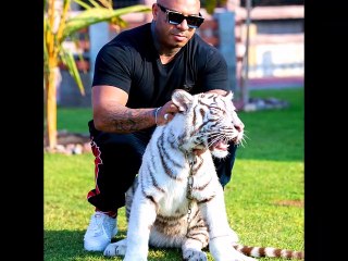 K2  #k2rhym  Together we change the world 