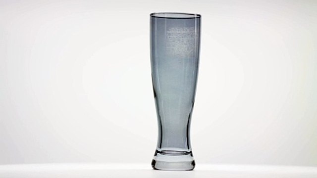 ENGRAVED GIANT BEER GLASS 23 OZ