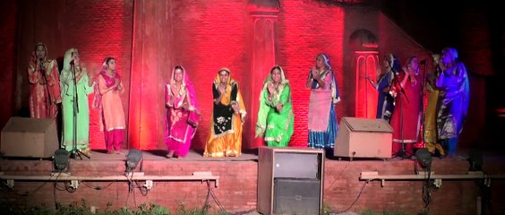 Watch the Colourful Giddha Performance by Khalsa College Students