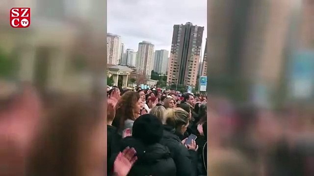 Demet Akalın’dan ‘Doğa Koleji’ protestolarına destek