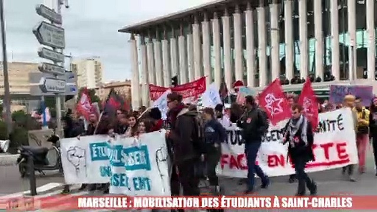 Marseille : les étudiants en route vers le cortège