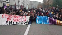 Grève du 5 décembre : dans la manifestation à Grenoble