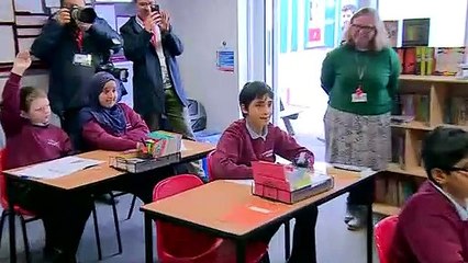 School pupil asks Jeremy Corbyn why he wants to be PM