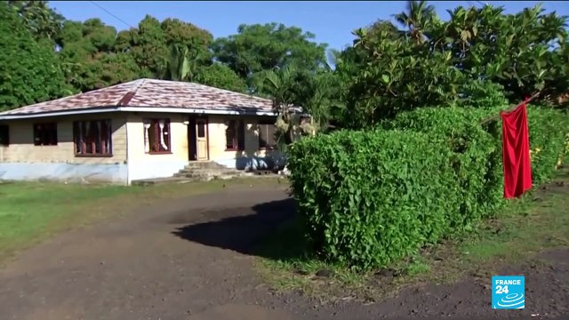 Samoan authorities scramble to contain measles outbreak