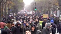 Fransa'da göstericiler sokağa çıktı (1)