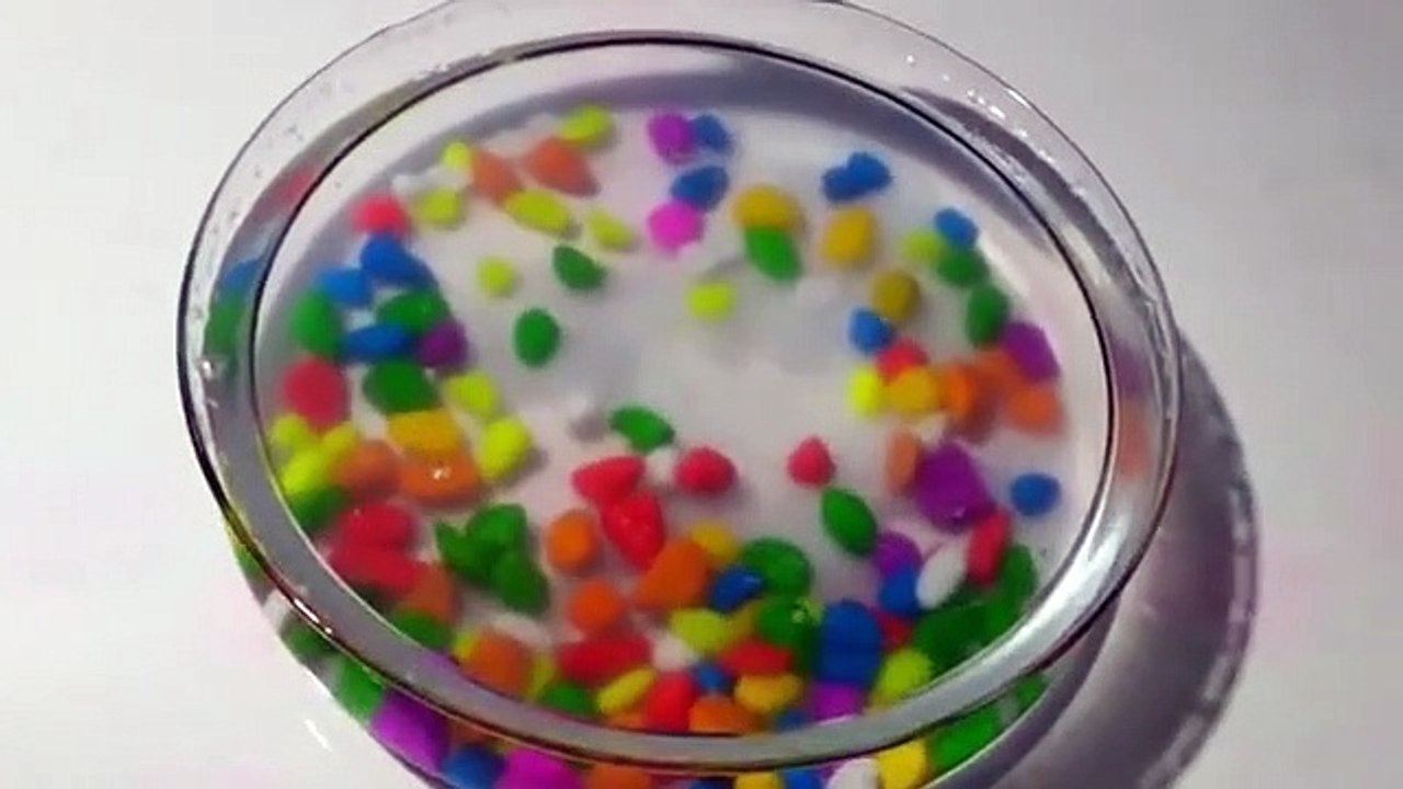 Beautiful rangoli on water . पानी के ऊपर सुंदर रंगोली बनाये।
