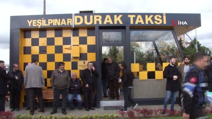 Taksi durağına gelen ilk çağrıya başkan cevap verdi