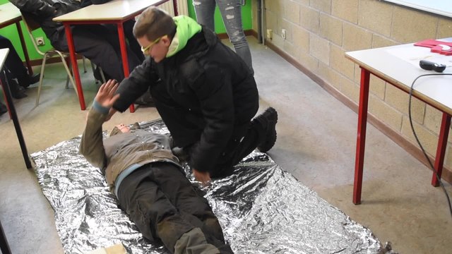 Sensibilisation par Fedemot au Collège Saint-André de Fosses-la-Ville