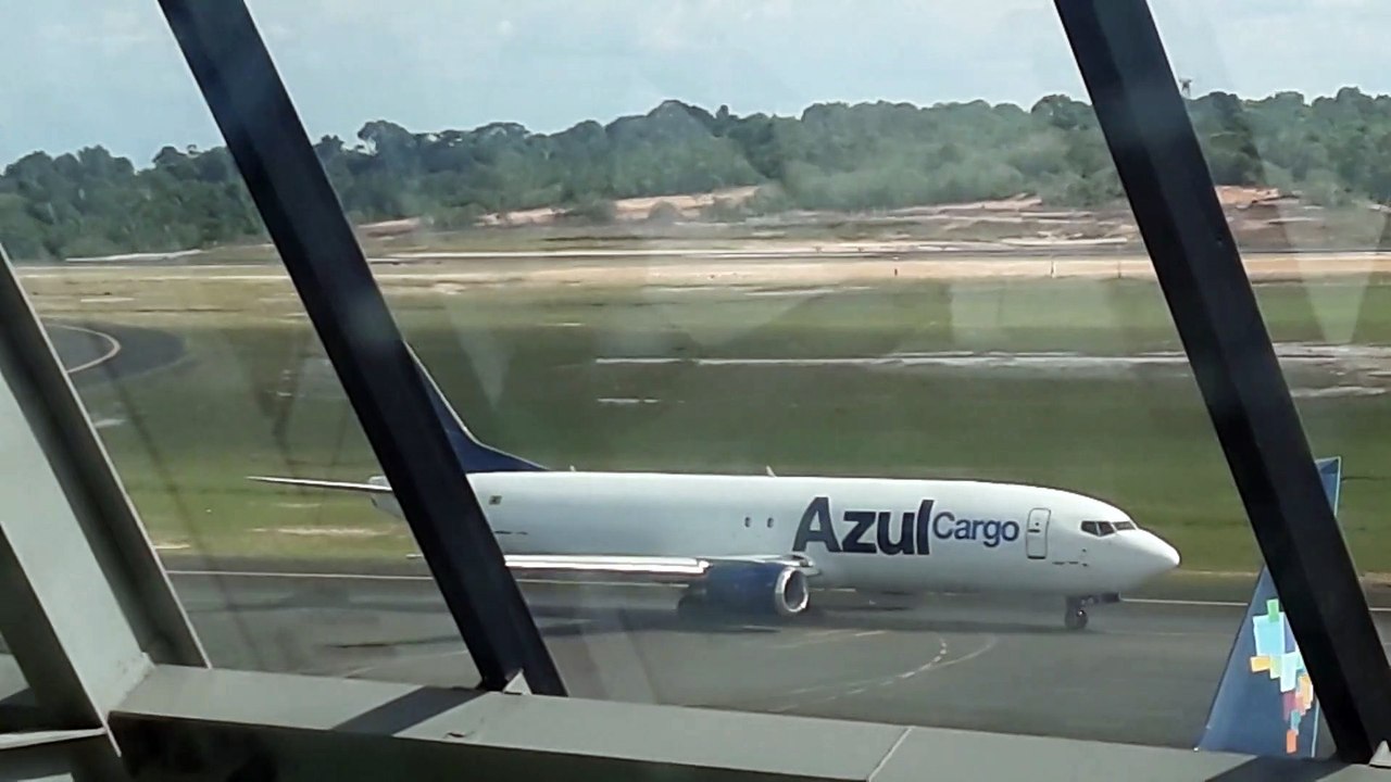 [SBEG Spotting]Airbus A320NEO PR-YYE pousa em Manaus vindo de Boa Vista