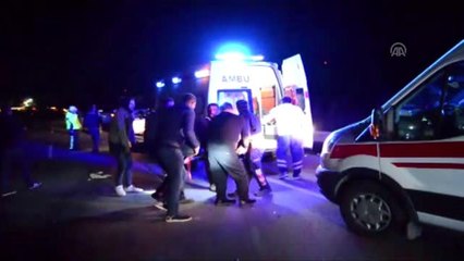 Söke'de iki otomobil çarpıştı: 2 yaralı