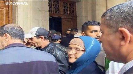 القضاء الجزائري يفتح ملف تمويل حملة بوتفليقة من طرف رجال أعمال مقابل امتيازات