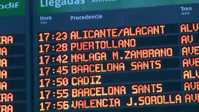 'Operación salida' del Puente marcada por la huelga de Renfe