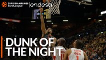 Endesa Dunk of the Night: Jeff Brooks, AX Armani Exchange Milan
