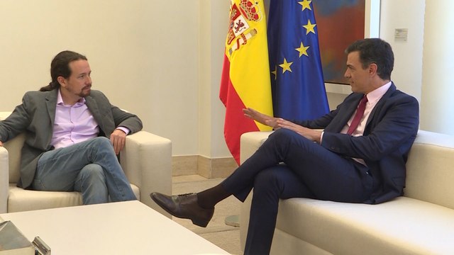 Sánchez e Iglesias se reúnen para abordar la investidura